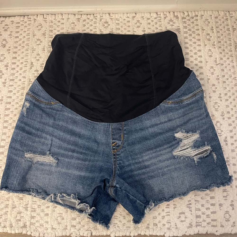 Isabel maternity distressed shorts